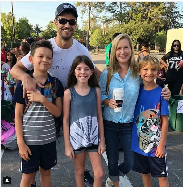 Joshua Snyder Married, Wife, Divorce, Kids, Age, Bio, Height